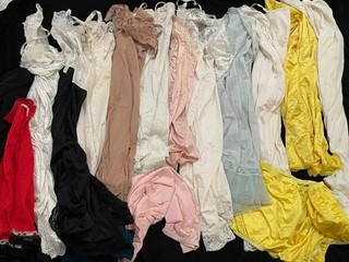 Lotto 16 set lingerie vintage completo mezzo slip nylon seta pizzo 36/M/34/S/40/XL