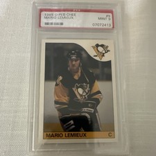 1985 O-Pee-Chee Mario Lemieux #9 (Rookie) Pittsburgh Penguins PSA 9 NHL