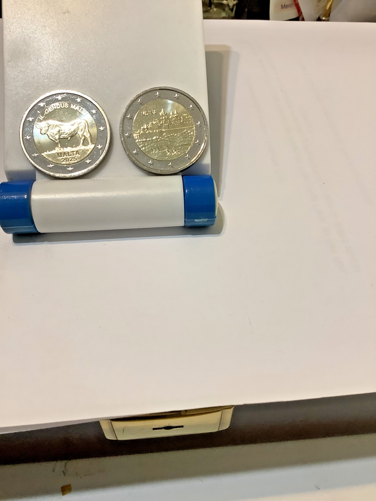 Les 2 Pièces commémoratives 2 euro Mate 2025 " Le Taureau Maltais & Mdina "