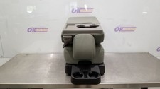 17 Ford F250sd Stx Front Center Flip Up Console Seat Gray Cloth 17 Ford F250sd Stx Front Center Flip Up Console Seat Gray Cloth