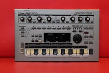 USED Roland MC 303 MC-303 Drum Machine Rhythm Box U2741 250926