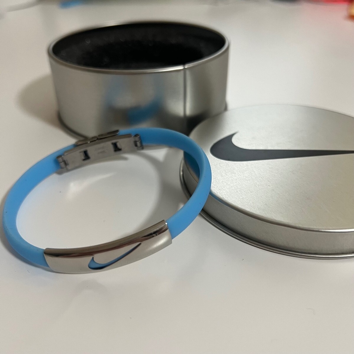 nike silicone wristbands
