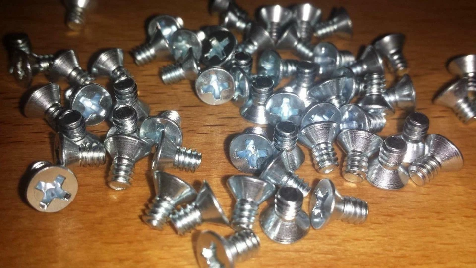 50 UNC 6-32 silver screws 3.5" hdd Hard drive IBM server hot swop countersunk