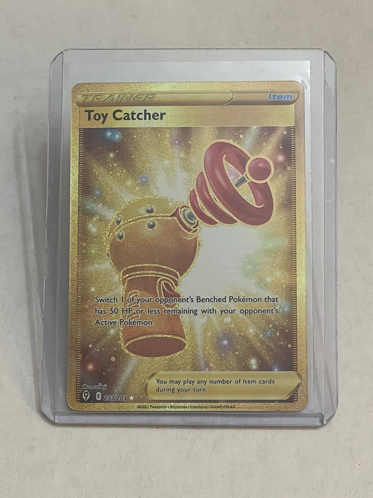 Pokémon TCG Toy Catcher 233/203 Evolving Skies Gold Trainer NM NICE LOOK!!