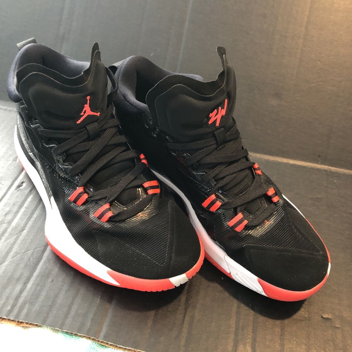 Nike Jordan Zion 1 Black White Crimson Red Basketball Shoes Nike Jordan Zion 1 Black White Crimson Red Basketball Shoes