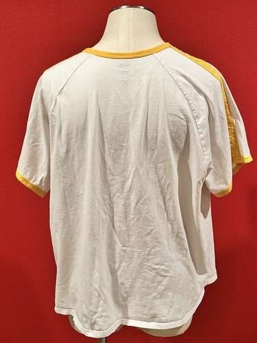 Colección Walt Disney World Vault Aniversario Grande Alto Hombres 2XL Magic Kingdom - Imagen 6 de 11