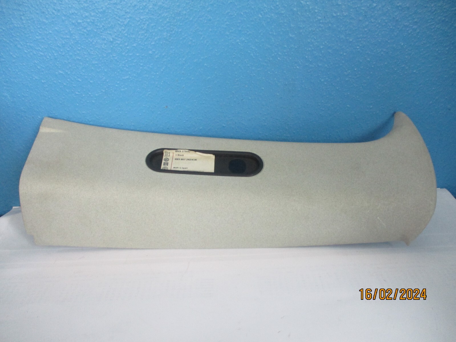 Picture 1 of 4