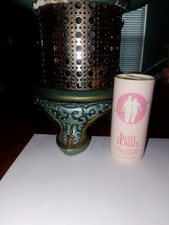 NEW UNOPENED Avon Sweet Honesty Shimmering Body Powder 1.4 Oz