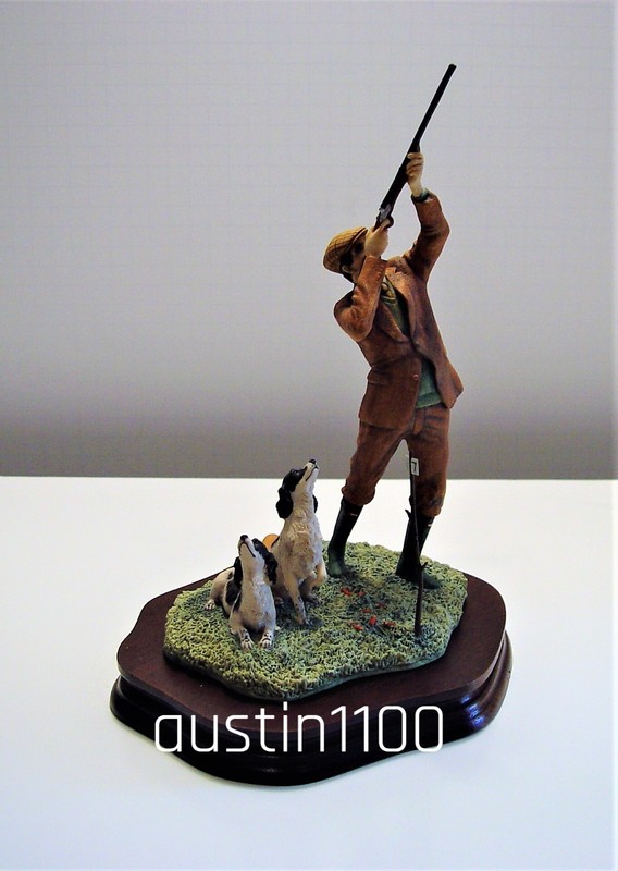 Superb Vintage 1983 Border Fine Arts 'Hunter & Gun Dogs' Sculpture