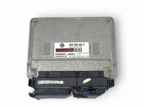 Volkswagen Polo 2002 03D906032C Motorsteuergerät Modul ECU TSL4258