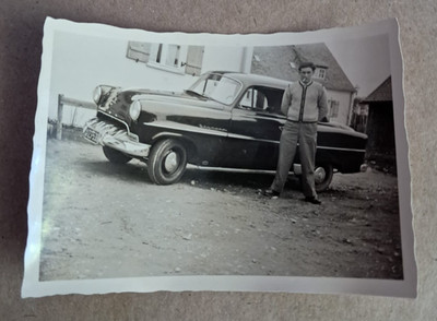 Foto 9x6,5 Opel Olympia Rekord Oldtimer Auto Mann Zigarette 1950er Vintage (22)