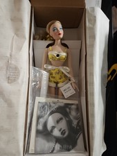 The Ashton Drake Galleries Gene Doll Simply Gene Blonde Porcelain 93527 NRFB