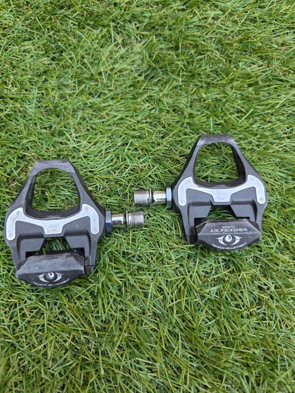 Shimano UltegraPD 6800 Carbon Clipless Road Pedals, Good Condition!