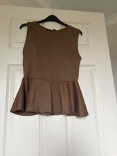 Ladies Size Medium Sleeveless Brown Round Neck Peplum Top Brand New With Tags