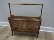 MID CENTURY WALNUT WOOD CANE MAGAZINE RACK BOOK VINYL RECORD STAND MADE IN ITALY