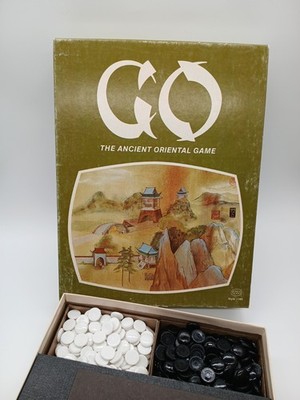 GO The Ancient Oriental Game by Reiss Games 165 1974 Complete Set 