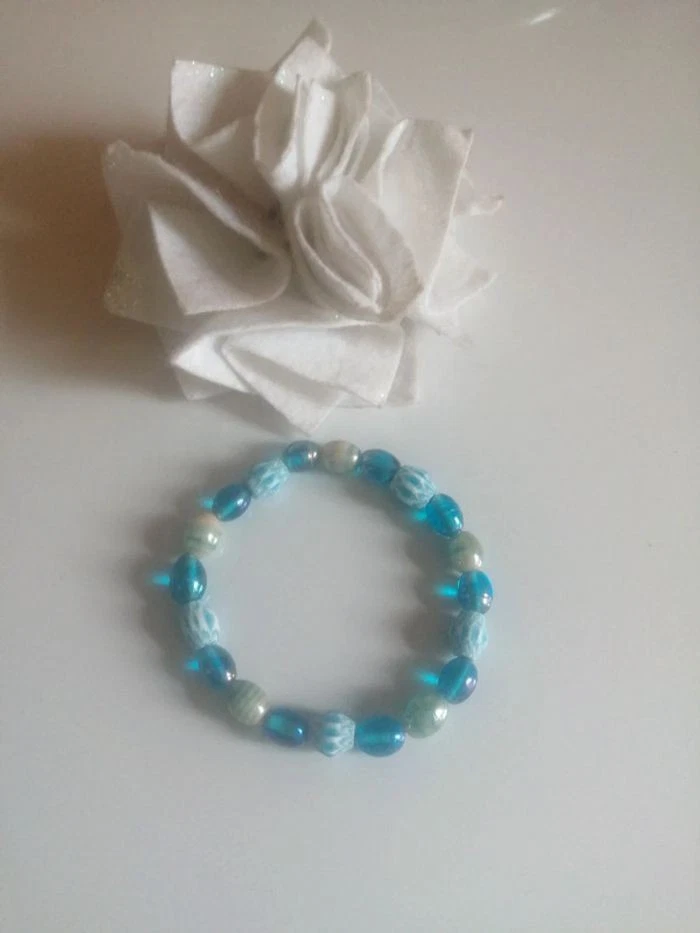 Bracelet Femme Ikita – Neuf Avec étiquettes, Style élégant