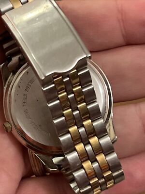 PULSAR V733-X061 QUARTZ (new battery) Mens Watch, two tone Day