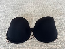 32DD Wacoal Bra Black Embrace Lace Underwire Lined Strapless Push Up