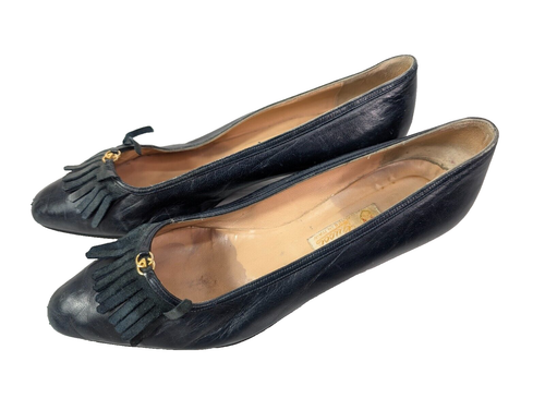 Vintage Gucci Pointed Toe Low Heel Black Leather Fringe Flap Front Italy Size 35