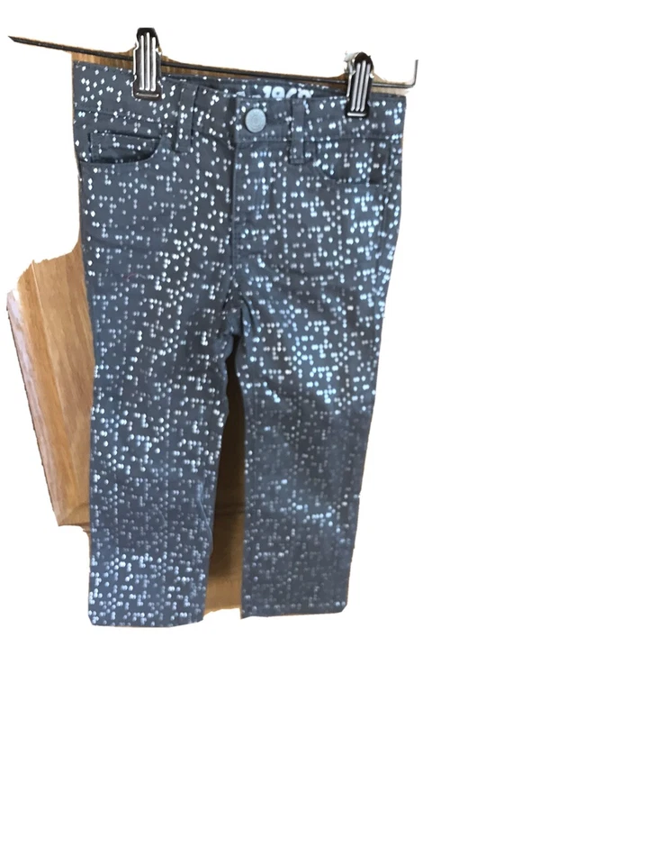 Jeans para niños, plateados talla 2, negros talla 5, azules talla 5, negros talla 4, azules 6-9mos, azules 12-18mos etiqueta nueva Foto 2 de 4