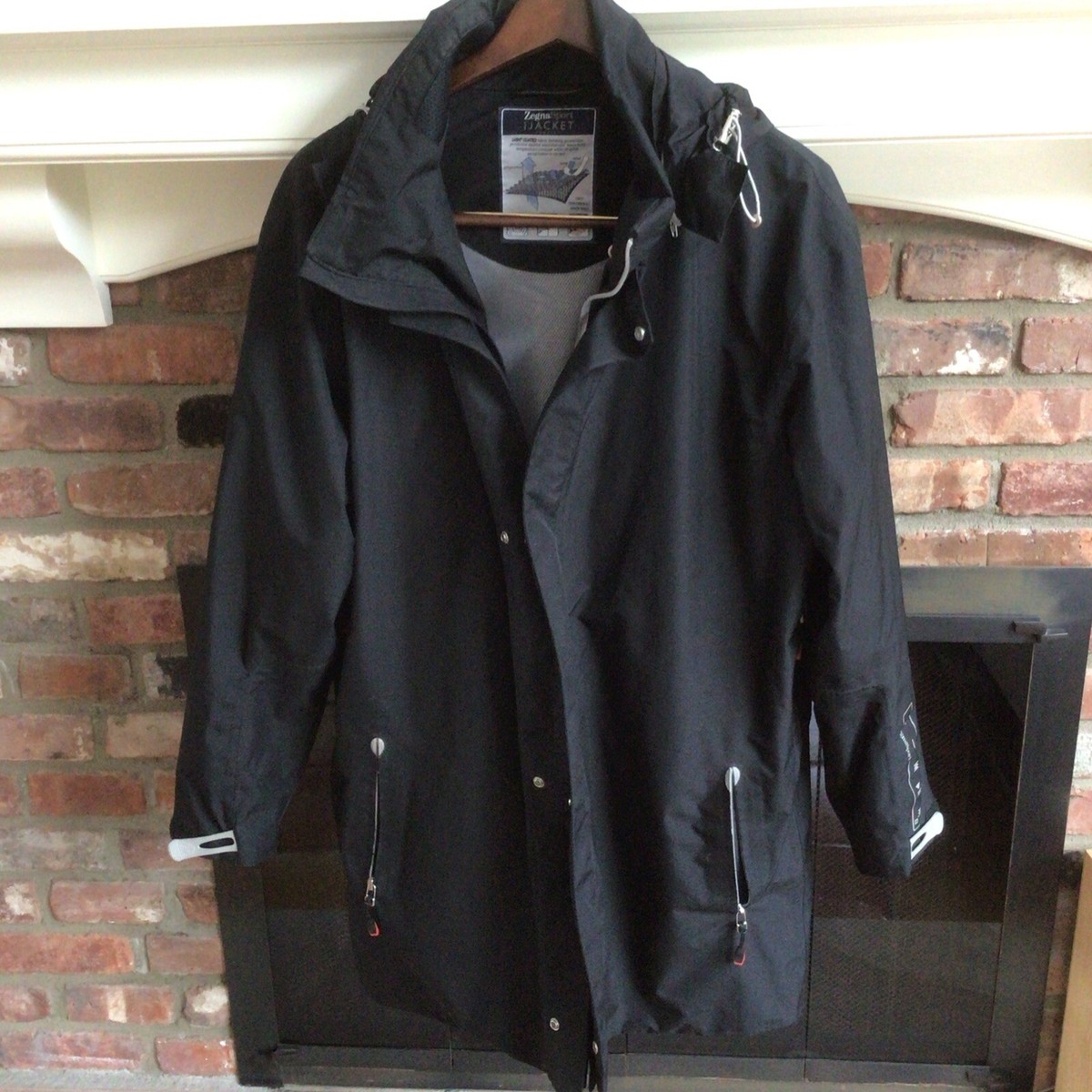 Men'Zegna Sport Stereo System Pockets Black Hooded Full Zip Men'Zegna Sport Stereo System Pockets Black Hooded Full Zip