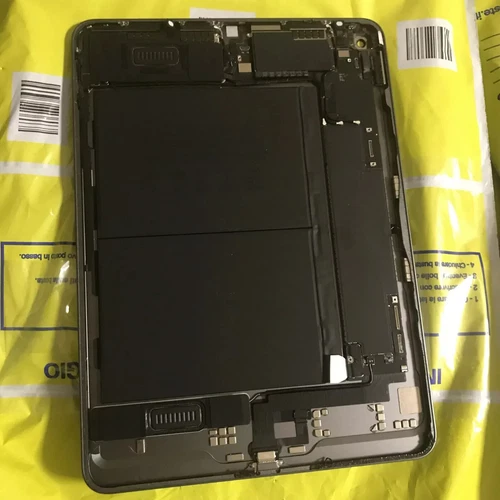 Originale Apple iPad Air 5 Gen A2588 Chassis Batteria scocca 10,9” Wifi Nero A