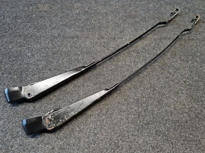 Bras d'essuie glace avant VW Golf Mk2 Jetta Mk2 une paire LHD 191955410C 1919... - Photo 1/4