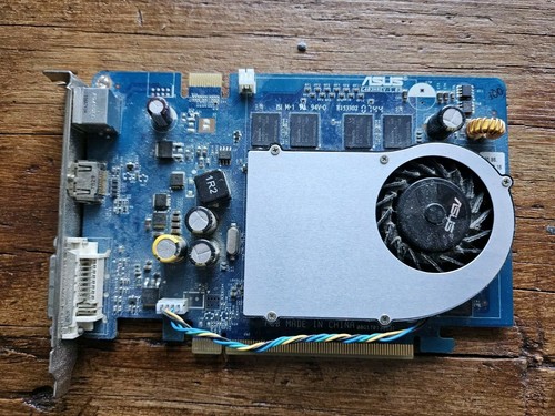 ASUS GEFORCE 8600 GT 512MB PCI-e DDR2 GRAFIKKARTE DVI S-VIDEO HDMI