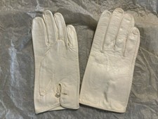 Vintage 1950s/1960s Girl's White Leather Communion Gloves w/ Pearl Button