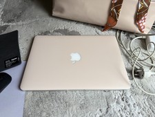 Macbook Pro Retina 13 Zoll macOS monterey wie neu