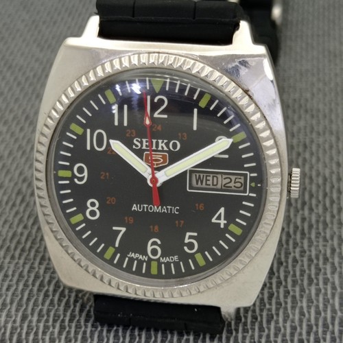 VINTAGE SEIKO 5 AUTOMATIC 7006A JAPAN MENS BLACK COLOR DIAL WATCH a1151-U - Picture 3 of 10