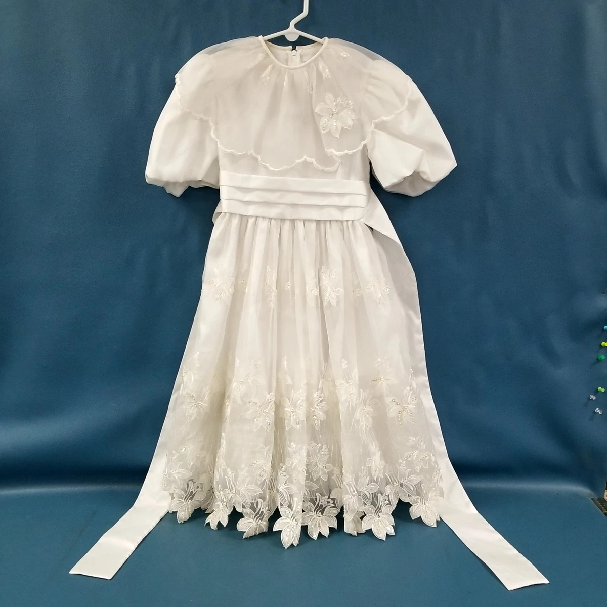 sachin and babi light blue dress Does Belle wear her holiday dress during the