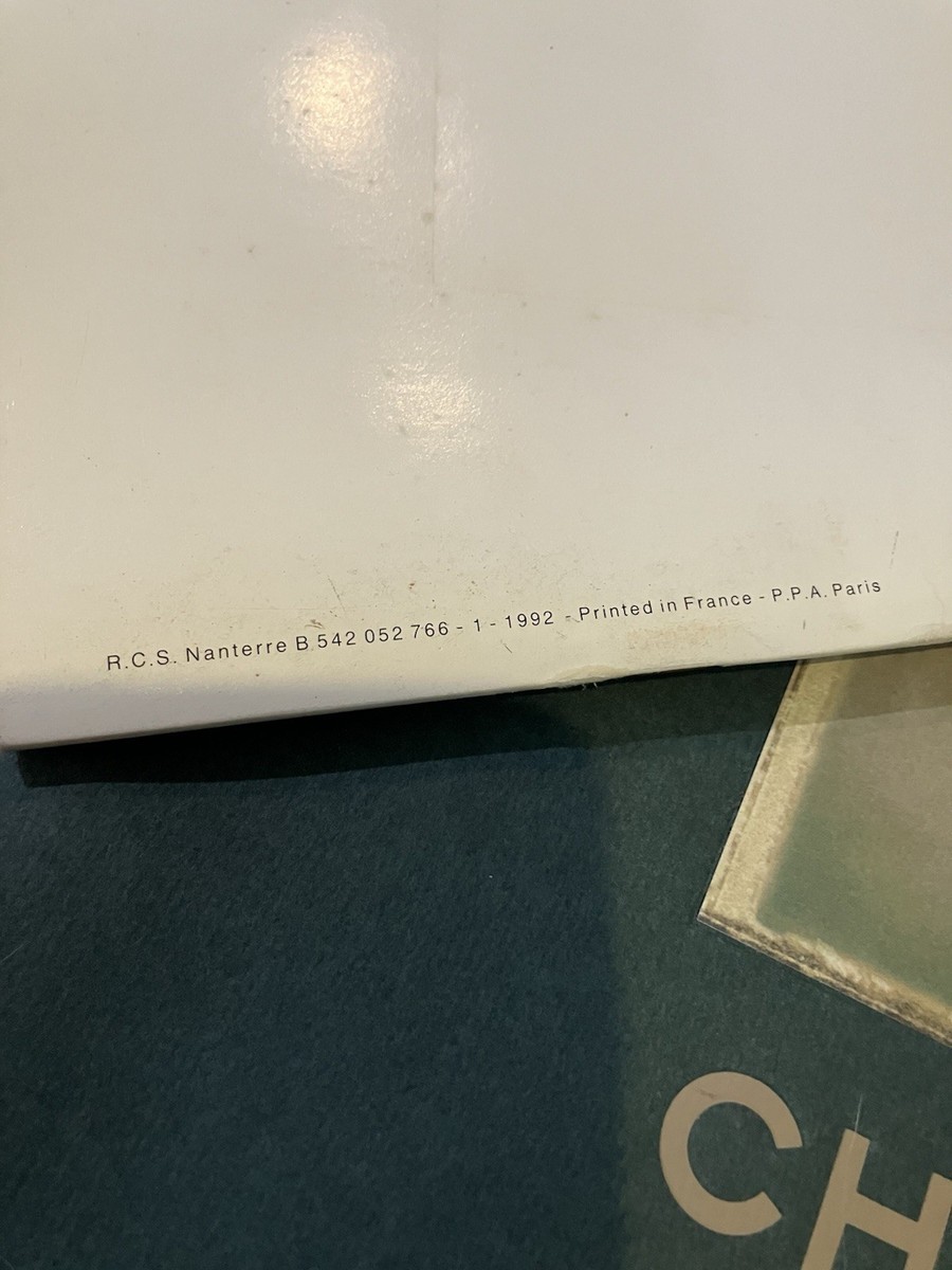 CHANEL 1992 SPRING VINTAGE CATALOGUE BOOK MAGAZINE COLLECTOR