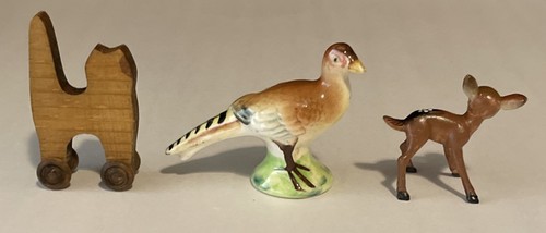 Vintage Miniature Deer Cat & Pheasant Figurines Japan & Hong Kong Lot Of 3 - Picture 7 of 13