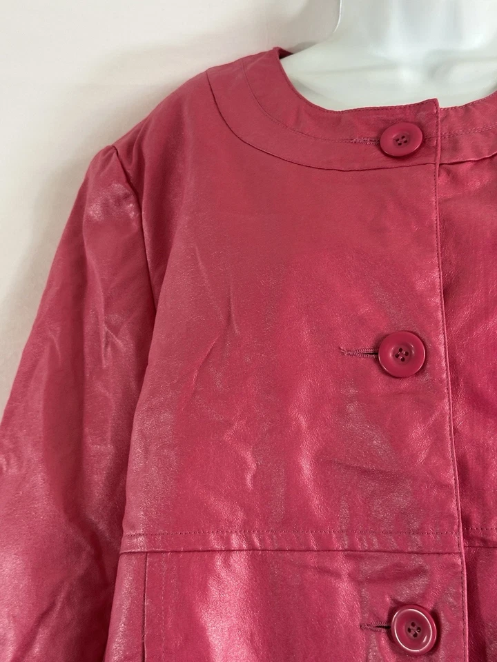 NWT's Bamboo Traders Sz L Pink Faux Leather 3 Button Swing Jacket 3/4 Slve Lined - Image 2 of 4