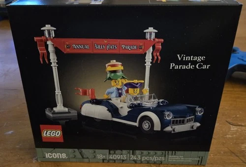LEGO Set #40913 Vintage Parade Car, gift with purchase Jan.  2026, new in box
