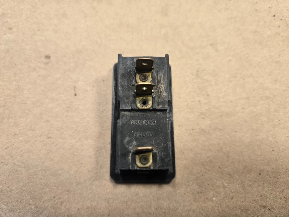 Interruptor de luz de retención de freno MG MGB Midget 39212 Foto 3 de 4