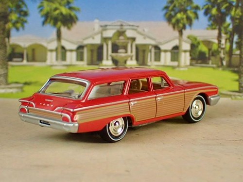 Classic 1960 Ford Country Squire 292ci V8 Station Wagon 1/64 Scale Limited Edt F - 第 1/5 張圖片