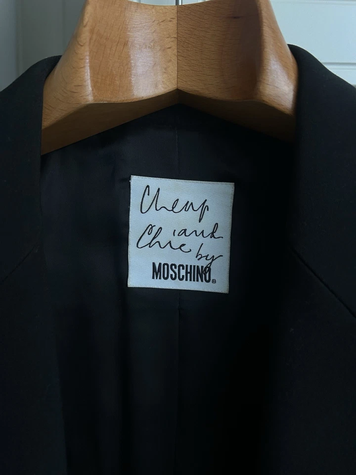 Moschino Cheap and Chic Damen Blazer schwarz kurz gefüttert Knopf Langarm - Bild 3 von 4