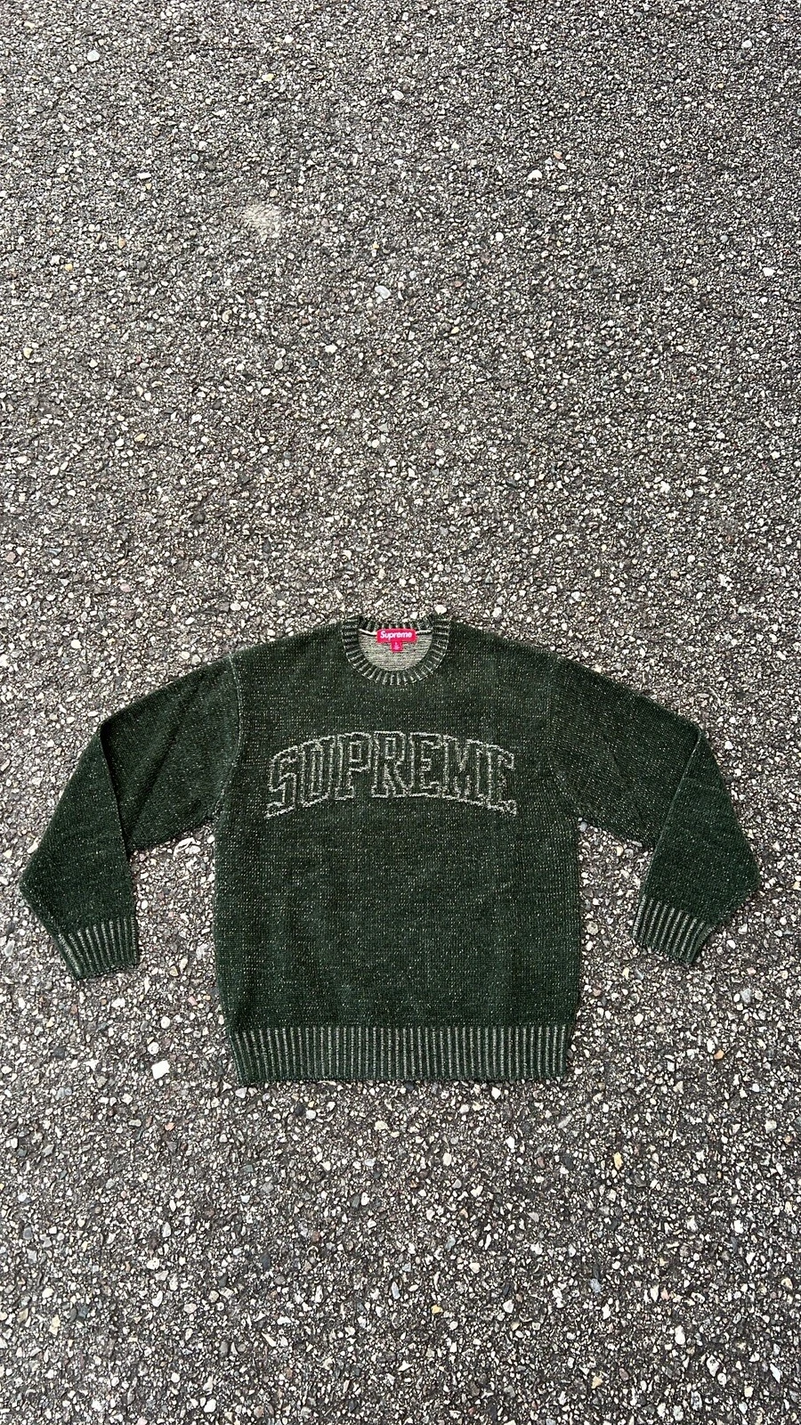 Supreme Contrast Arc Sweater Olive
