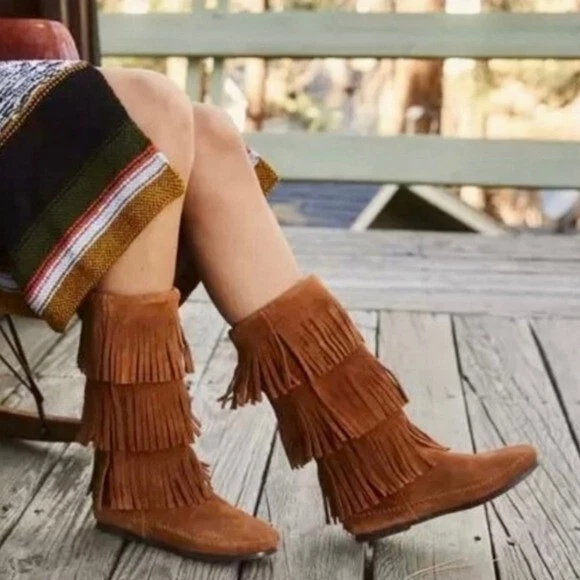 Minnetonka suede fringe boots cheap