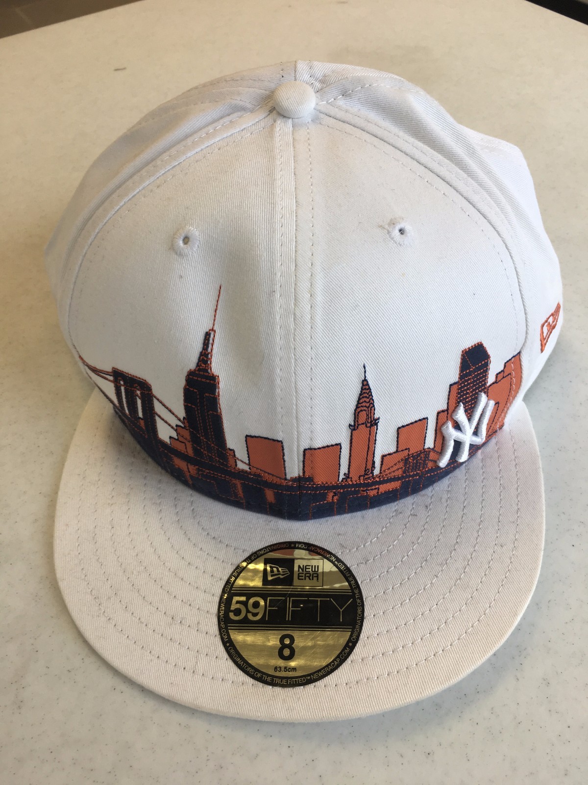 NEW ERA RETRO NEW YORK YANKEES WHITE CITY DESIGN 5950 FLAT BRIM FITTED HAT