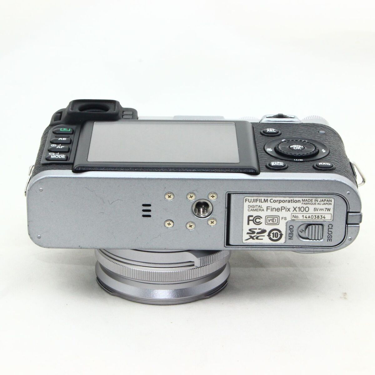 Fujifilm FinePix X Series X100 12.3MP Digital Camera Fujifilm FinePix X Series X100 12.3MP Digital Camera