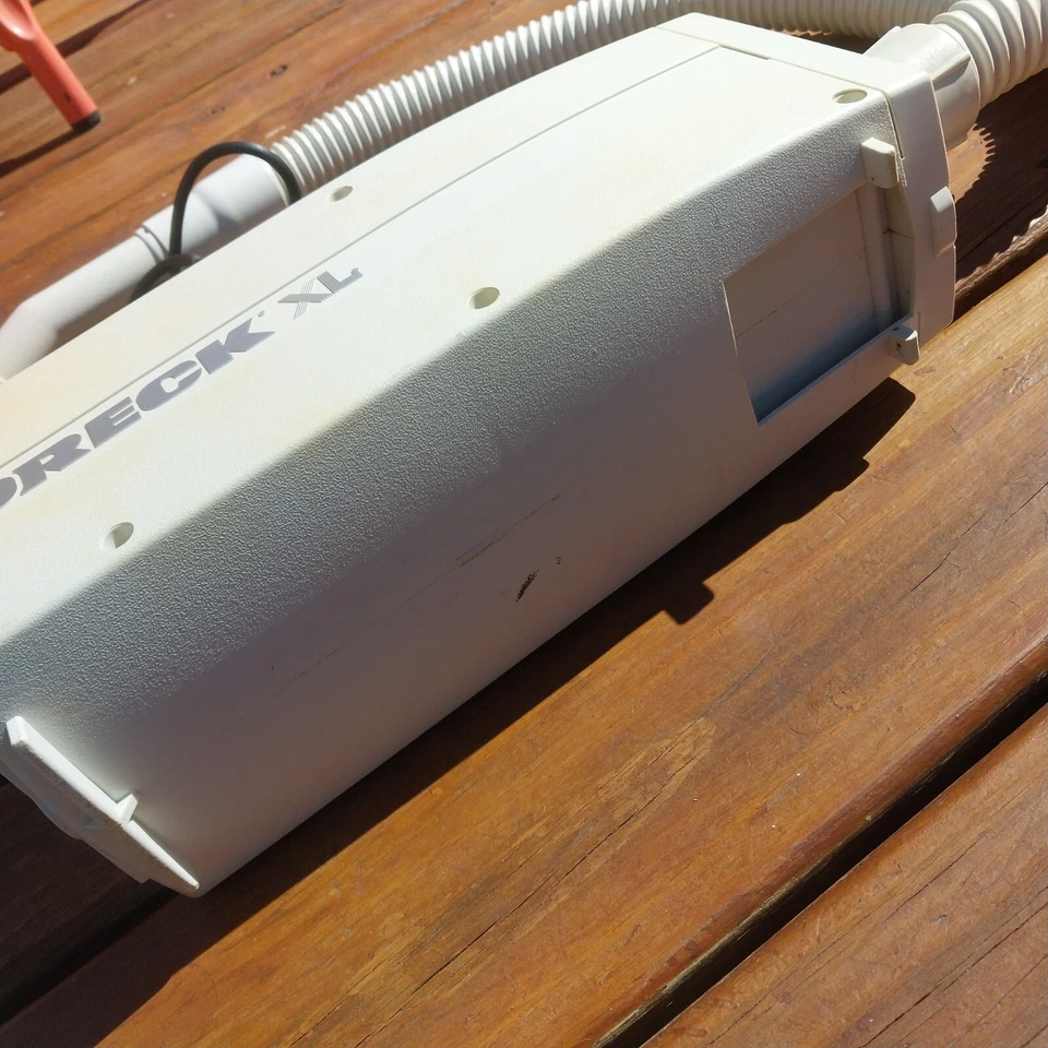 2X Oreck XL Canister Vacuum Cleaner White Type 3  WORKING + BAGS - Image 4 of 4