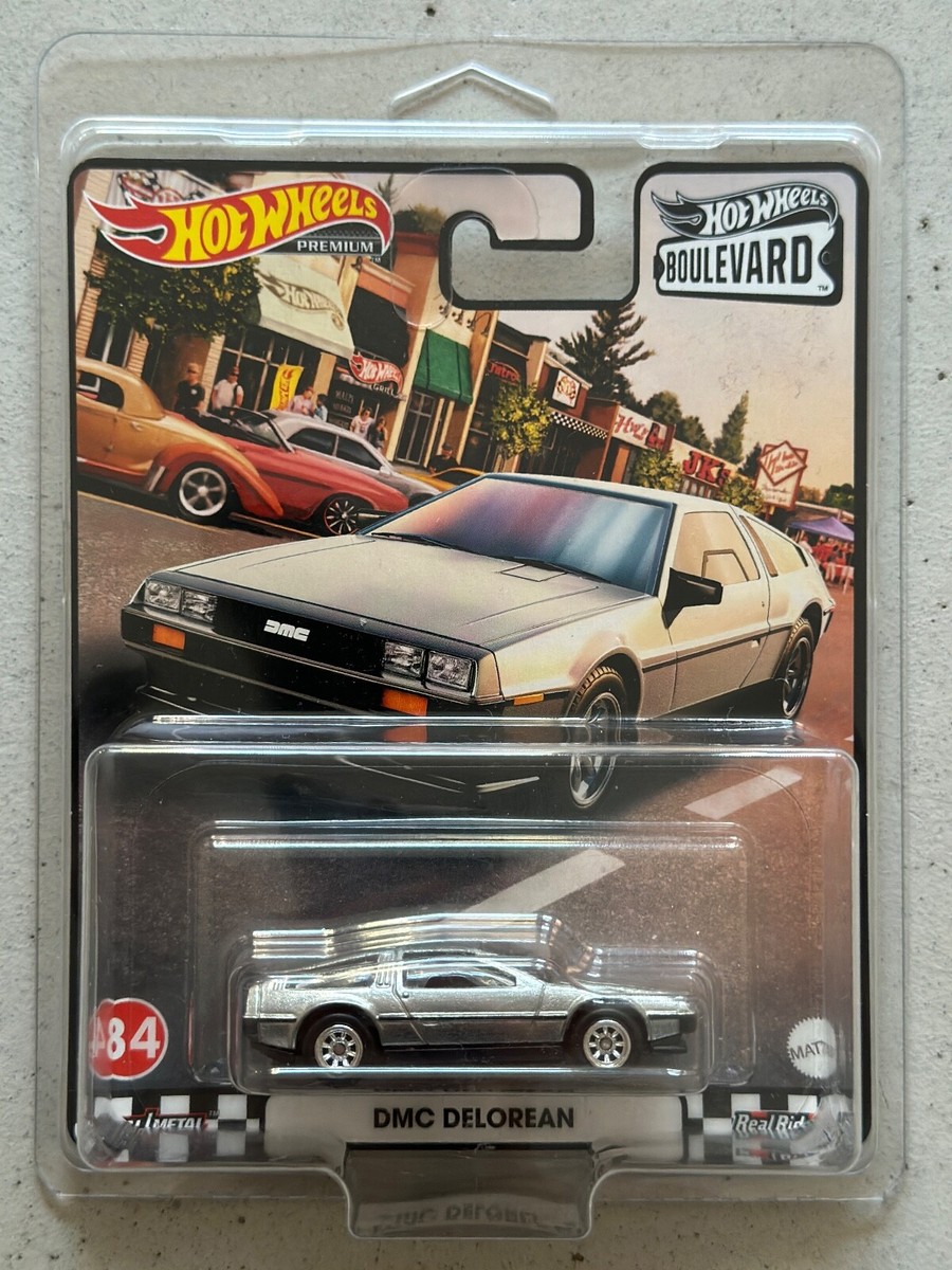 2020 Hot Wheels Premium Boulevard 34 DMC DELOREAN Real Rider Back