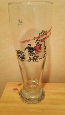 altes Weizenbierglas 0,5 L, Brauerei Ayinger Fussball EM 96 - Bild 1 von 3