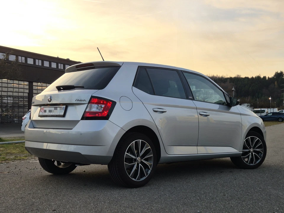 SKODA FABIA 1.2 TSI - Bild 4 von 4