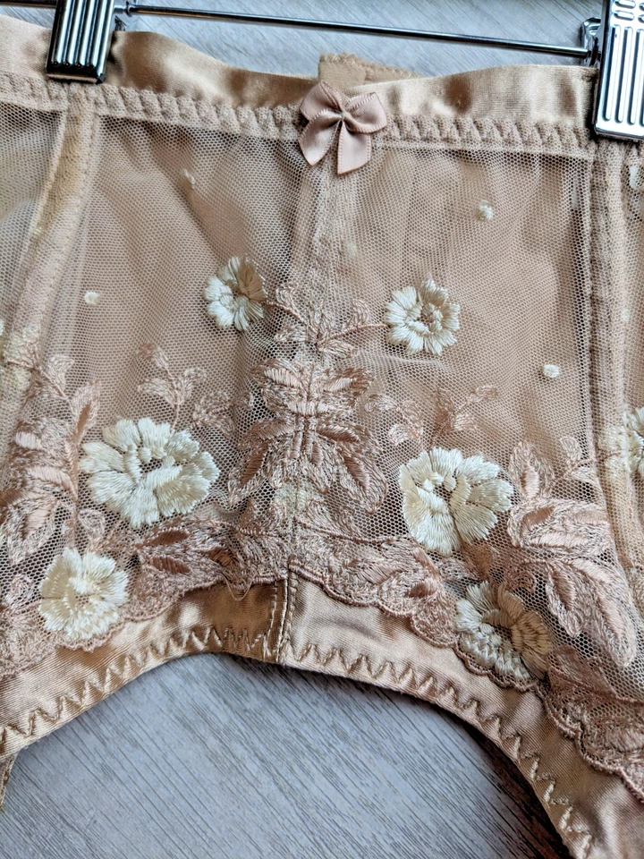 Cinturón de Colección Rigby & Peller London Bordado Encaje Liguero Tirantes, RARO, Desnudo, L Foto 4 de 4