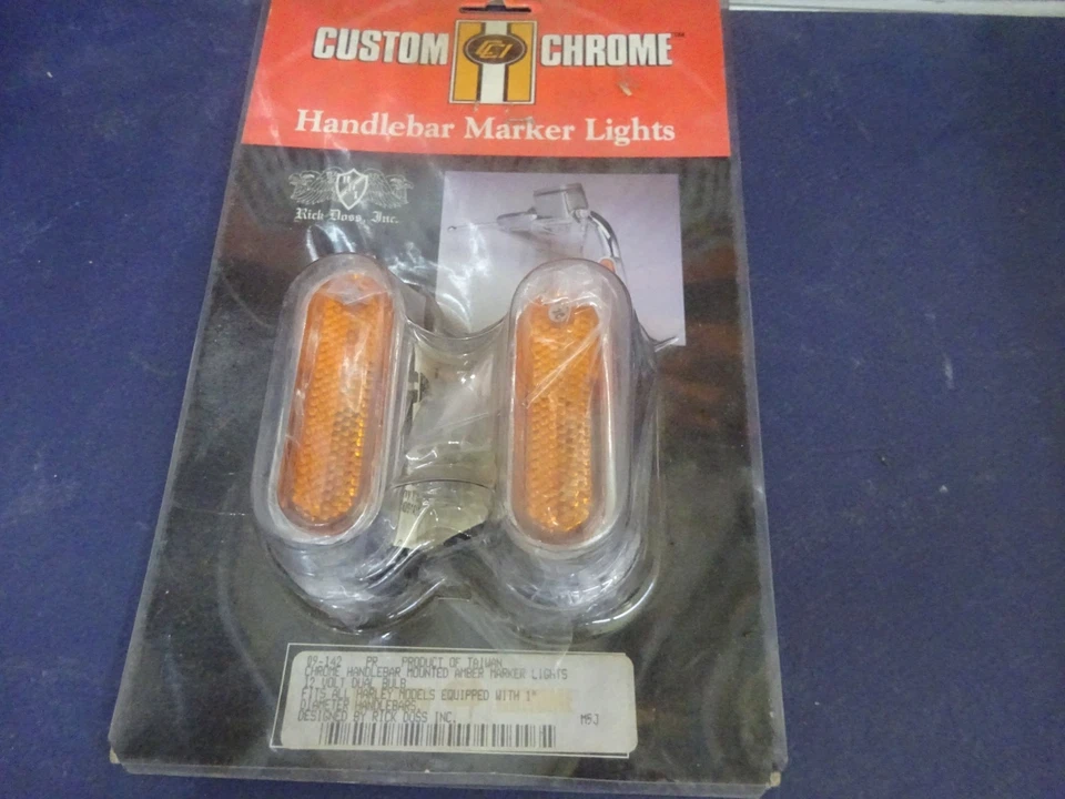 HARLEY'S CUSTOM'S MULTI-FIT Chrome CUSTOM HANDLEBAR AMBER MARKER LIGHTS - Image 2 of 4